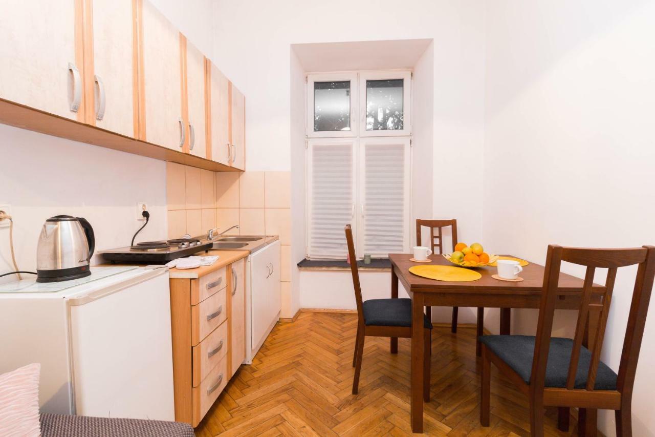 Jozefa Dietla Apartment